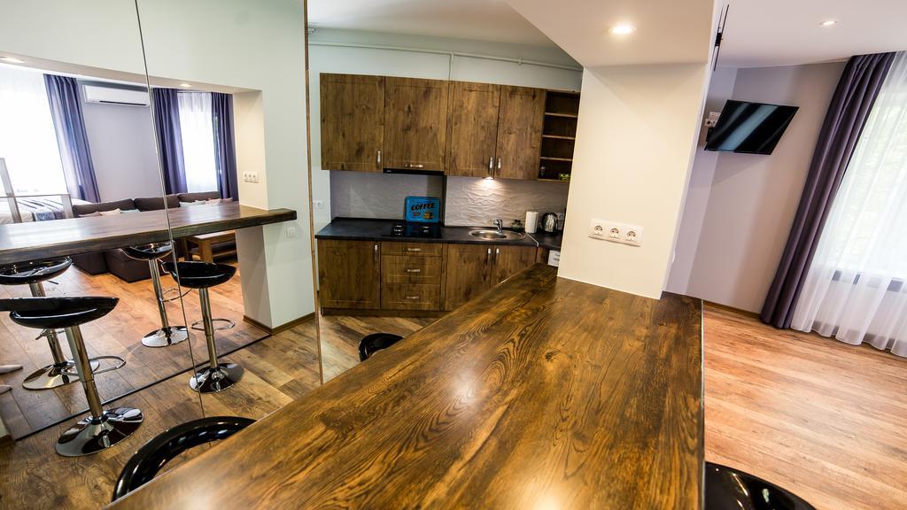 Foxy Lviv Apartamento Exterior foto
