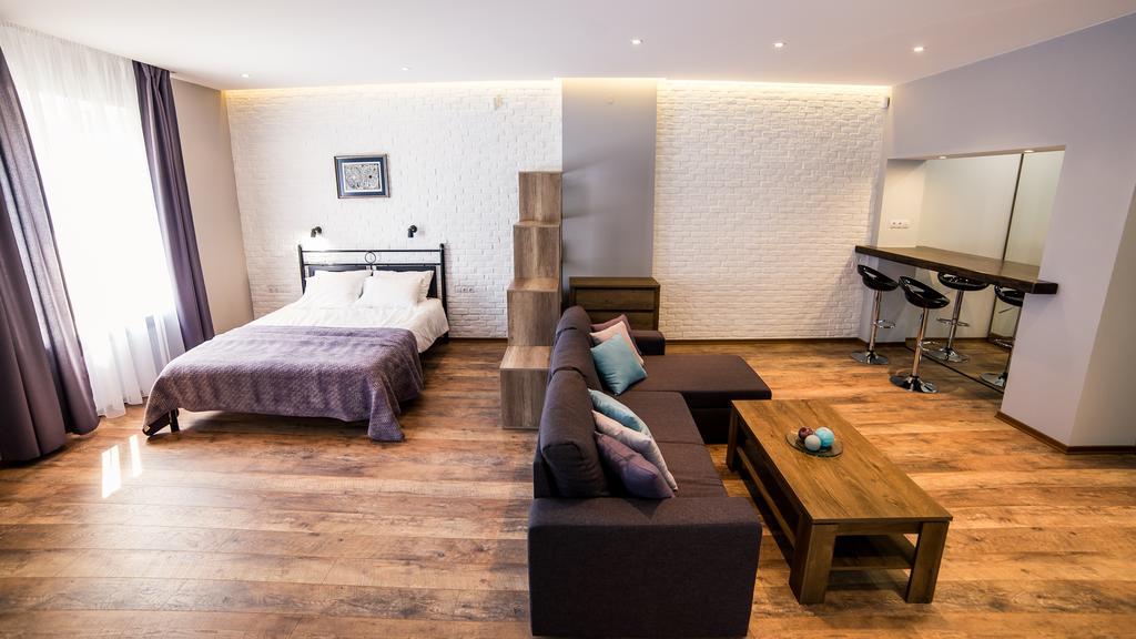 Foxy Lviv Apartamento Exterior foto